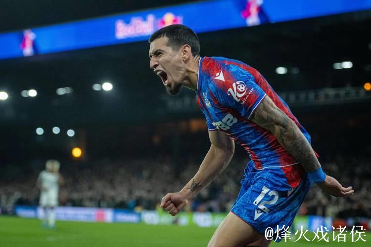 罗杰斯非昙花一现,卡拉格称其为英超顶级球员之一 罗杰斯非昙花一现,卡拉格称其为英超顶级球员之一